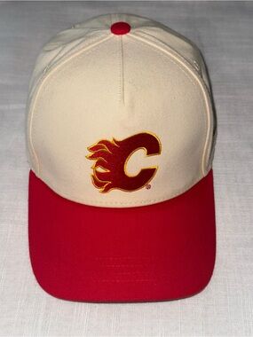 Budweiser limited Run Giveaway Calgary Flames Baseball Cap NHL Hockey 2023